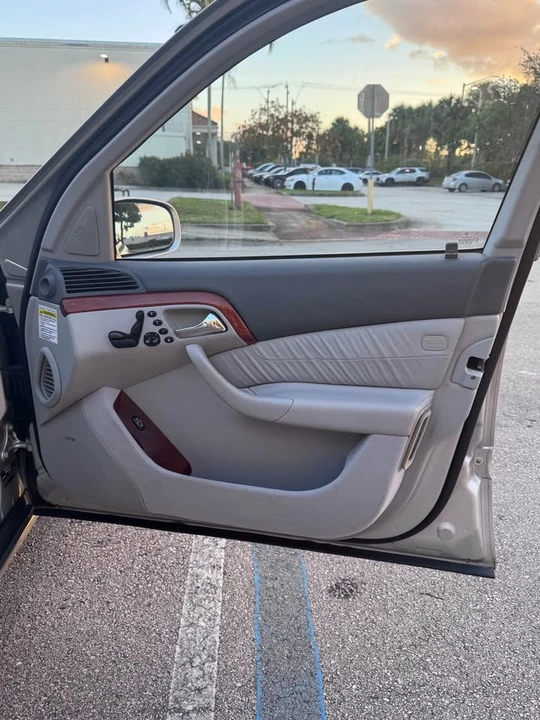 2001 Mercedes-Benz W220 S-Class - Image 7 of 16