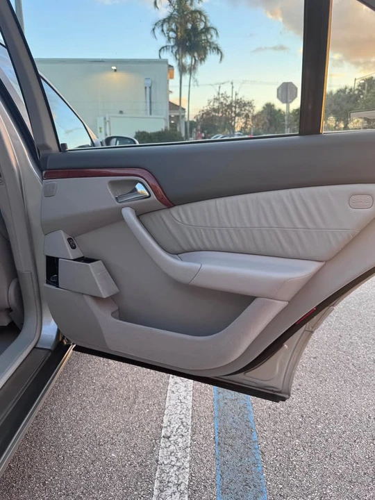 2001 Mercedes-Benz W220 S-Class - Image 9 of 16