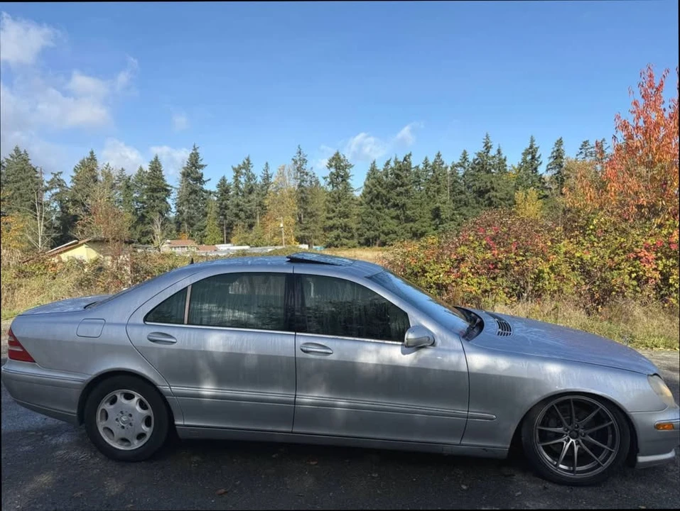 2001 Mercedes-Benz W220 S-Class - Image 5 of 12