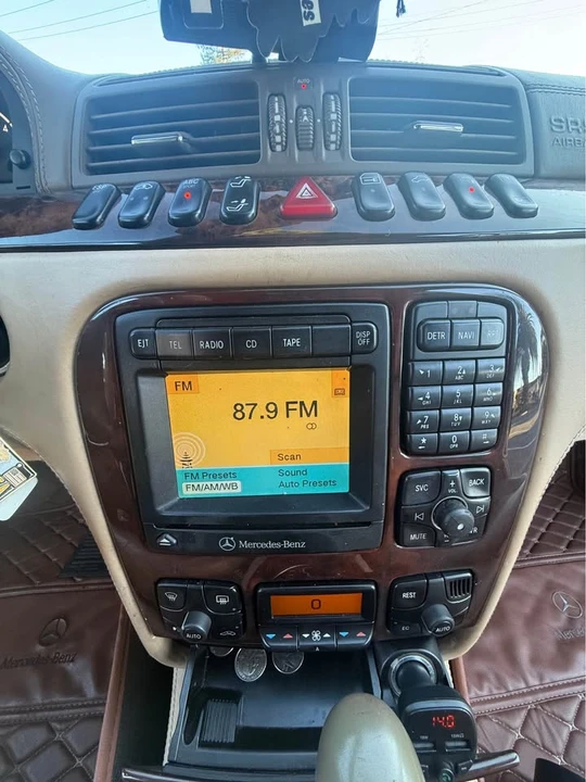2001 Mercedes-Benz W220 S-Class - Image 14 of 20