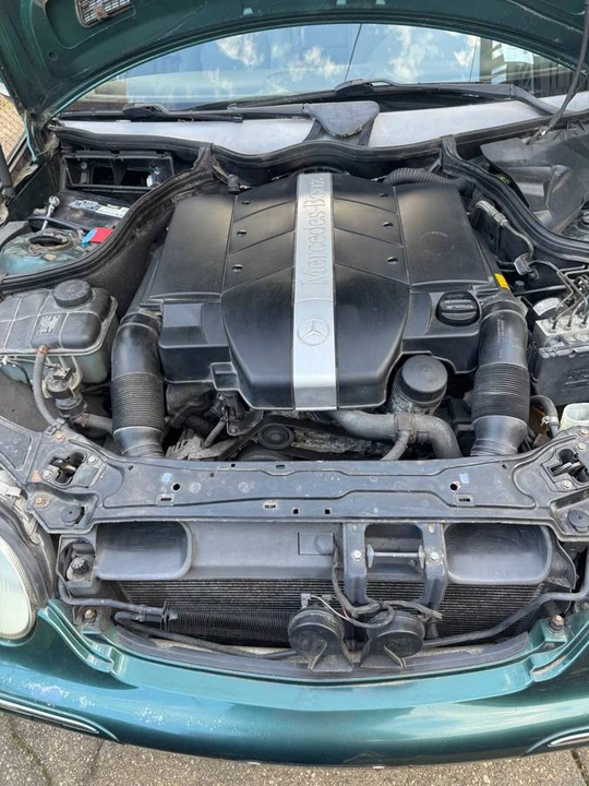 2001 Mercedes-Benz W203 C-Class - Image 9 of 13