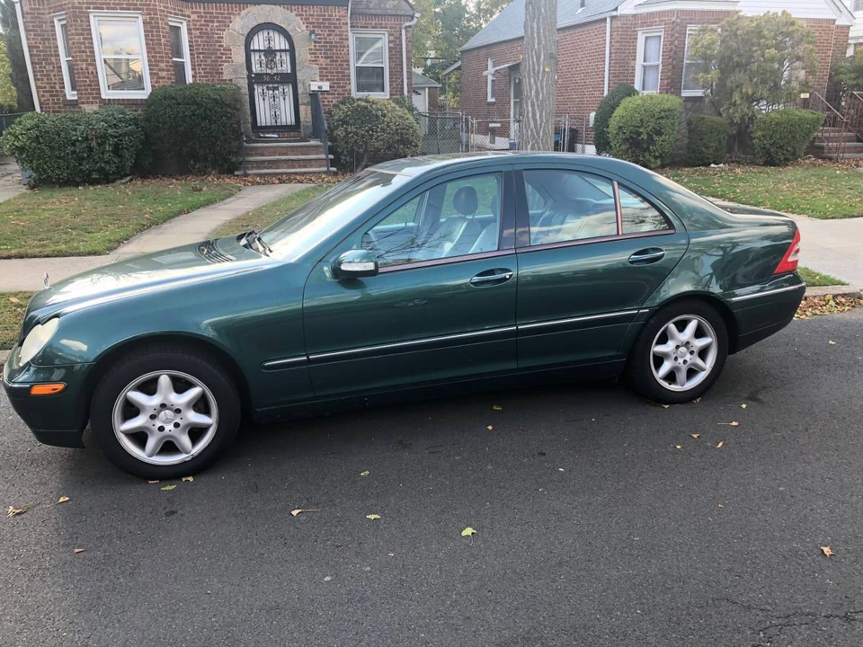 2001 Mercedes-Benz W203 C-Class - Image 4 of 13
