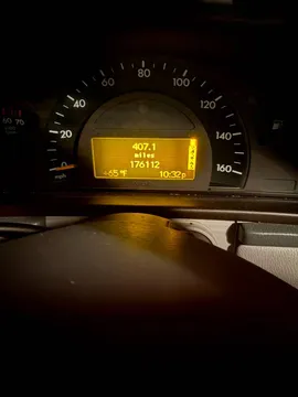 2001 Mercedes-Benz C320 Sedan