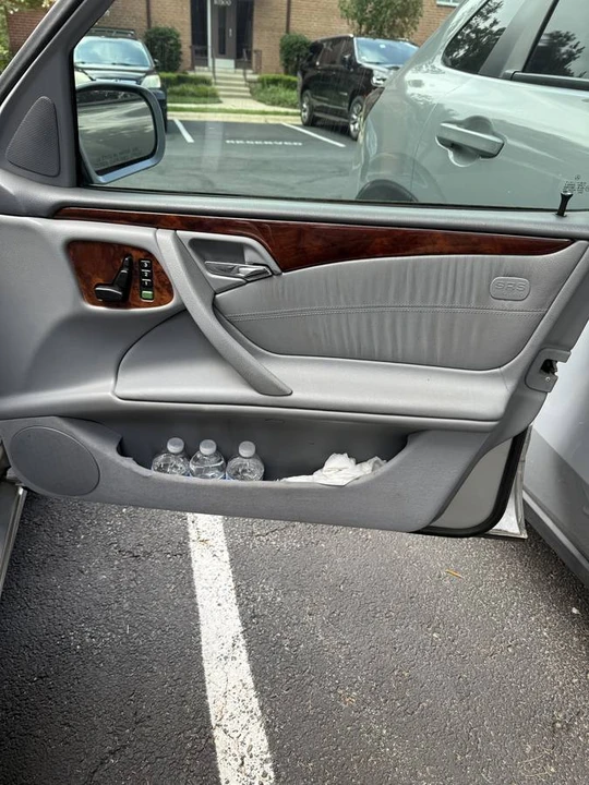 2001 Mercedes-Benz W210 E-Class - Image 5 of 15