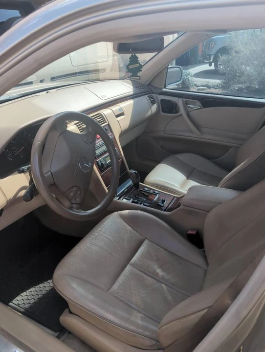 2001 Mercedes-Benz W210 E-Class - Image 5 of 9