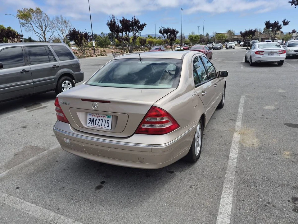 2001 Mercedes-Benz W203 C-Class - Image 7 of 11