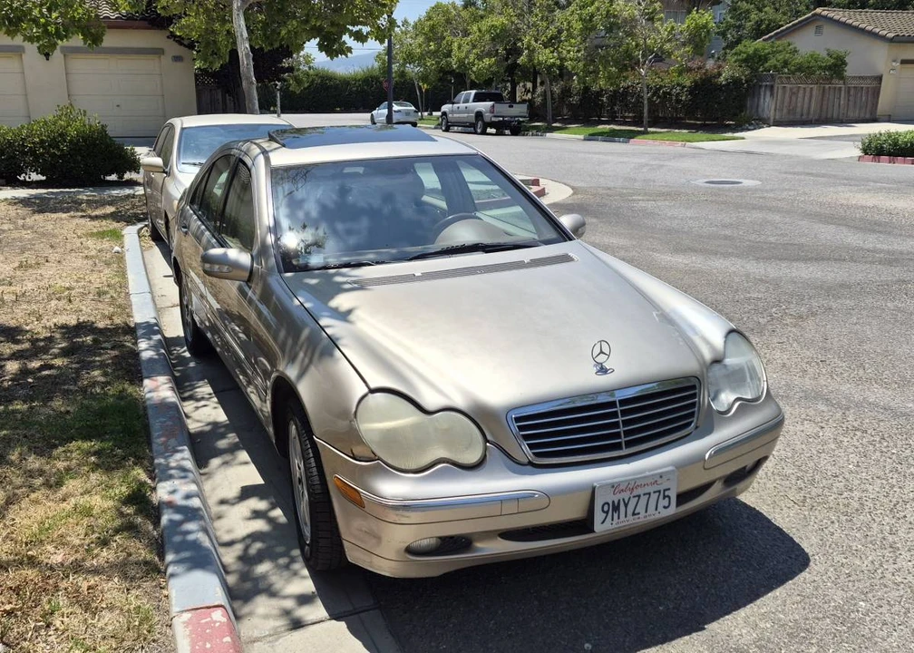 2001 Mercedes-Benz W203 C-Class - Image 4 of 11