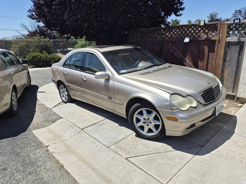 2001 Mercedes-Benz W203 C-Class - Image 11 of 11