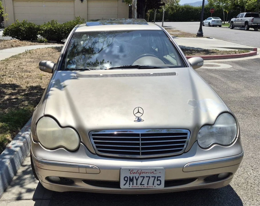 2001 Mercedes-Benz W203 C-Class - Image 2 of 11