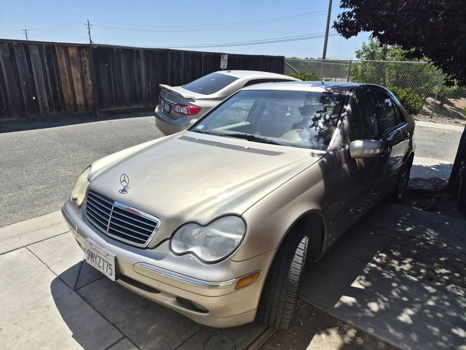 2001 Mercedes-Benz W203 C-Class - Image 10 of 11