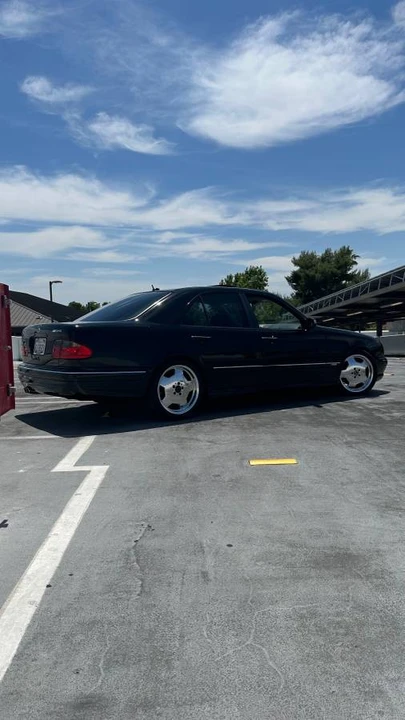 2001 Mercedes-Benz W210 E 36 & E 50 & E 55 & E 60 AMG - Image 3 of 19