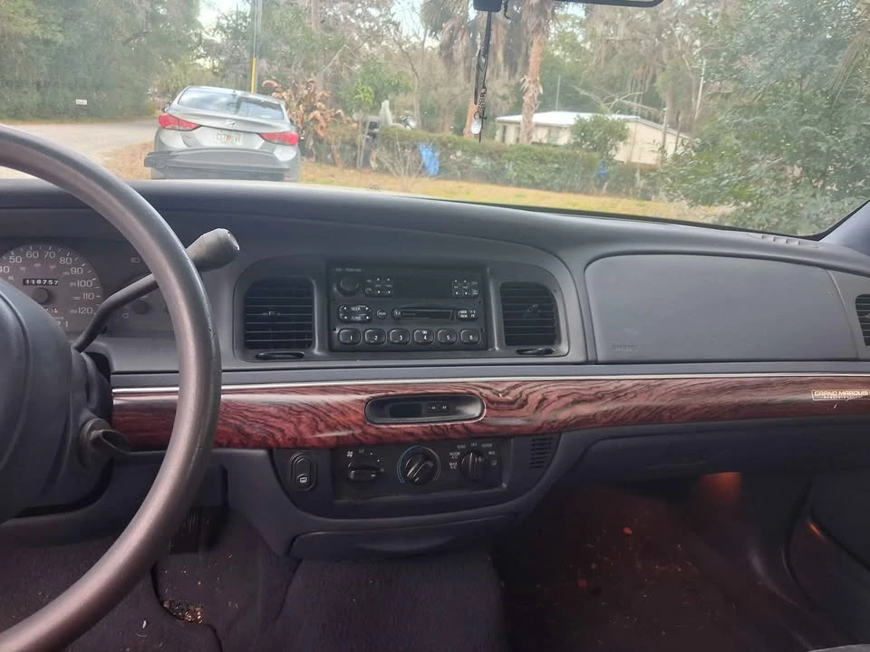 2001 Mercury Grand Marquis - Image 6 of 20
