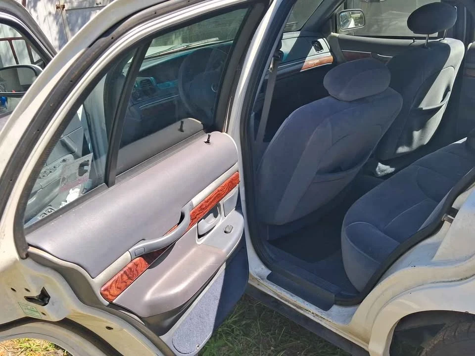 2001 Mercury Grand Marquis - Image 18 of 20