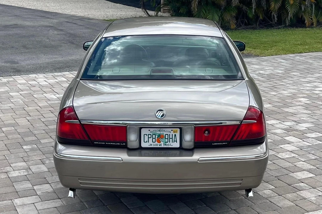 2001 Mercury Grand Marquis - Image 5 of 31