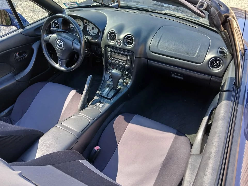 2001 Mazda NB MX-5 Miata - Image 9 of 10