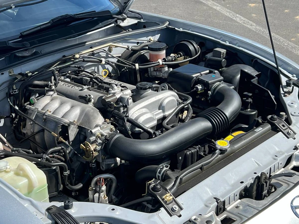 2001 Mazda NB MX-5 Miata - Image 3 of 6