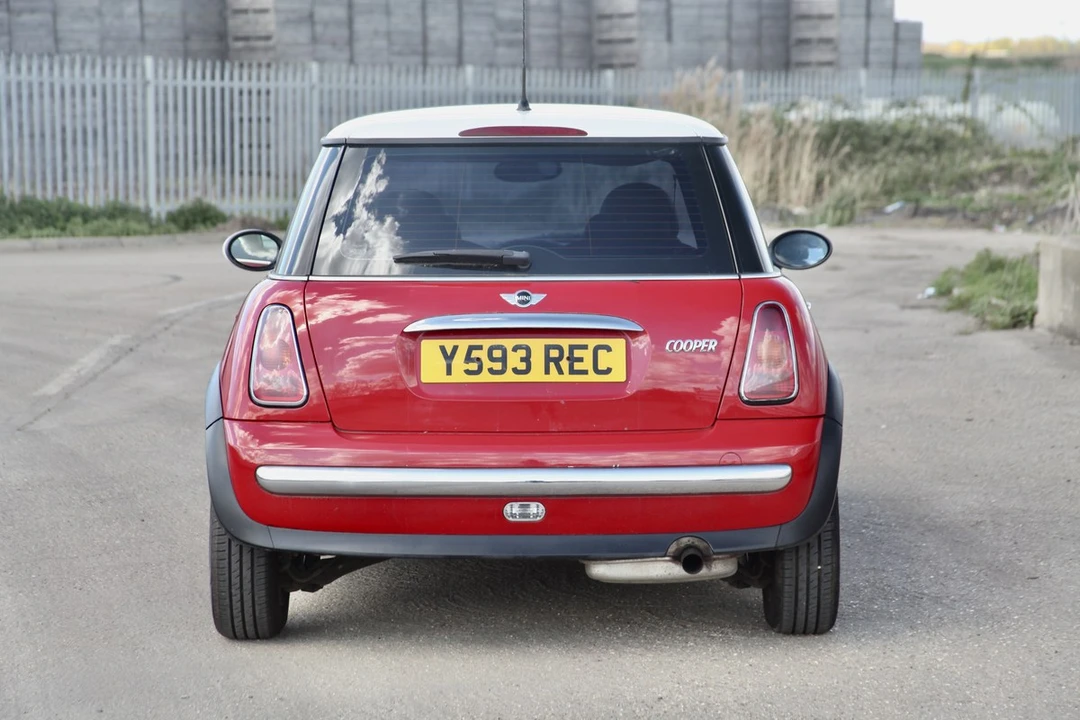 2001 Mini Mini 1st Gen - Image 5 of 30