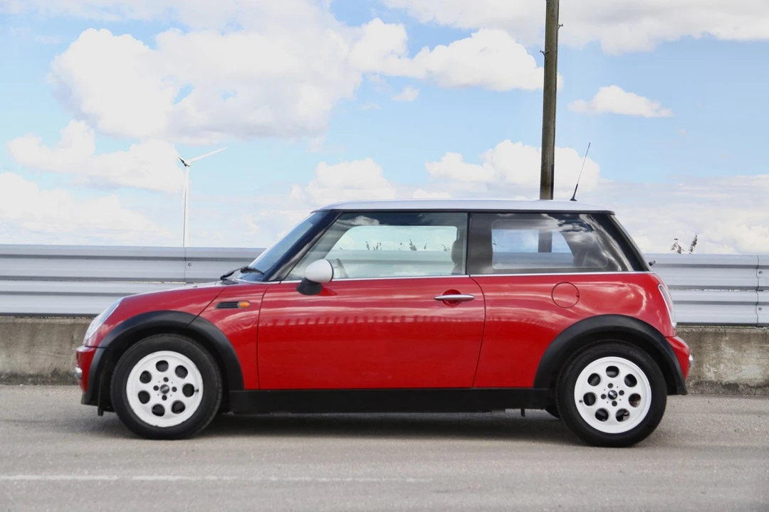2001 Mini Mini 1st Gen - Image 7 of 30