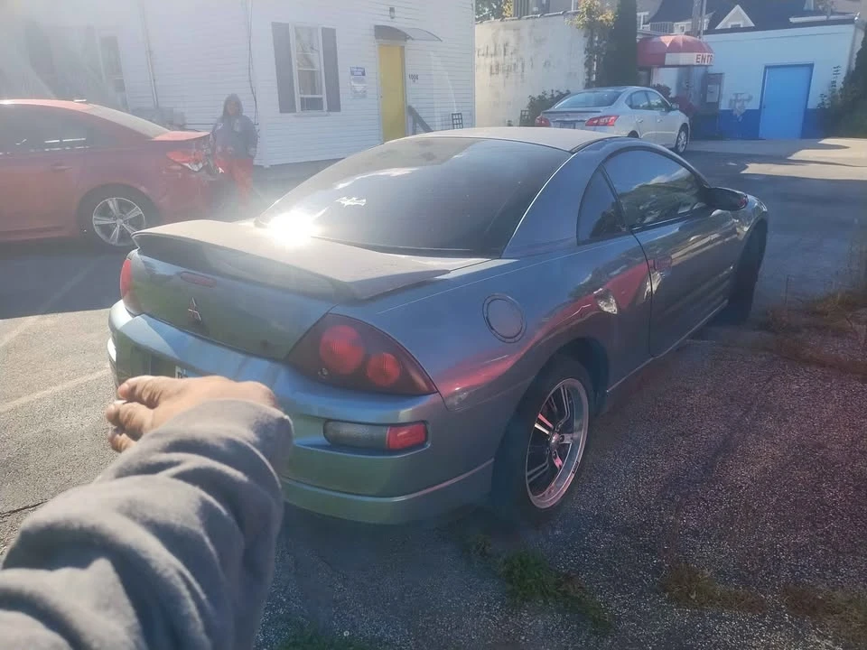 2001 Mitsubishi Eclipse 3rd Gen - Image 3 of 12