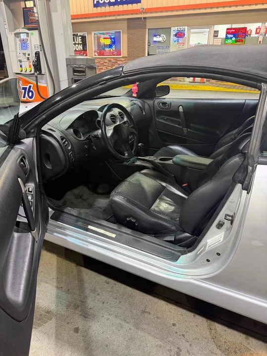 2001 Mitsubishi Eclipse 3rd Gen - Image 10 of 18
