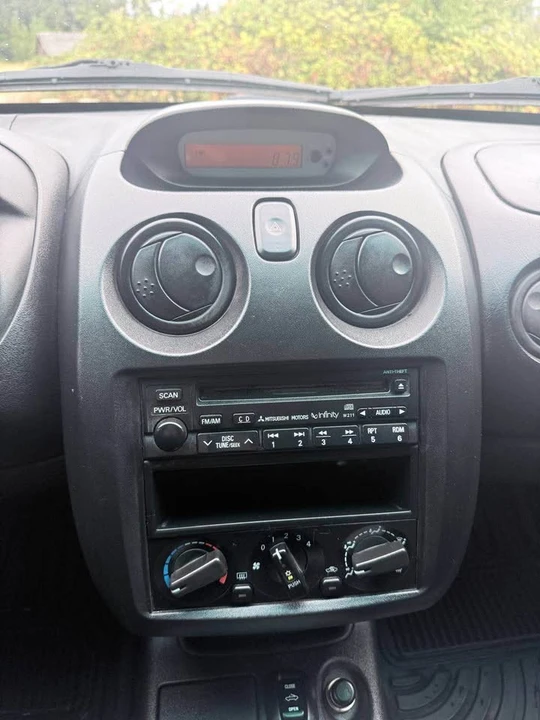2001 Mitsubishi Eclipse 3rd Gen - Image 14 of 16