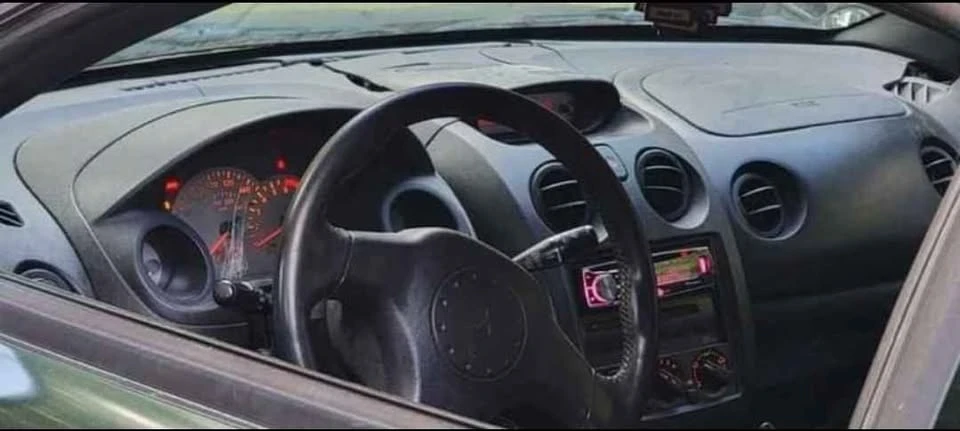 2001 Mitsubishi Eclipse 3rd Gen - Image 5 of 5