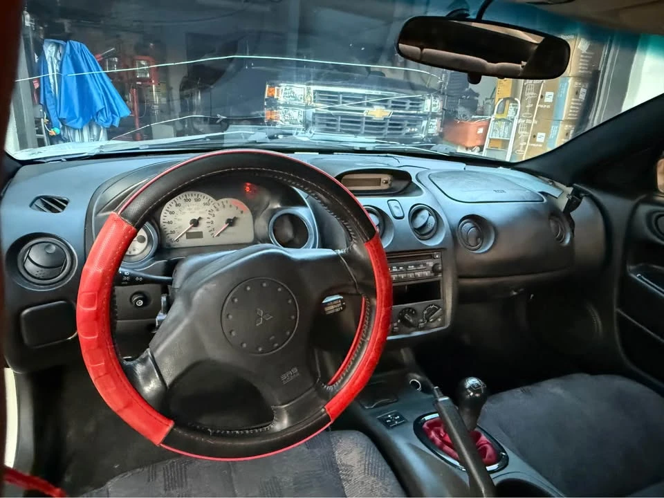 2001 Mitsubishi Eclipse 3rd Gen - Image 9 of 14
