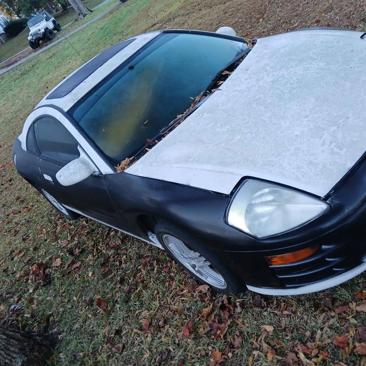 2001 Mitsubishi Eclipse - Image 2 of 5