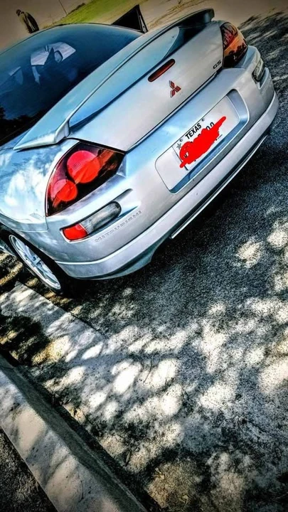 2001 Mitsubishi Eclipse 3rd Gen - Image 2 of 3