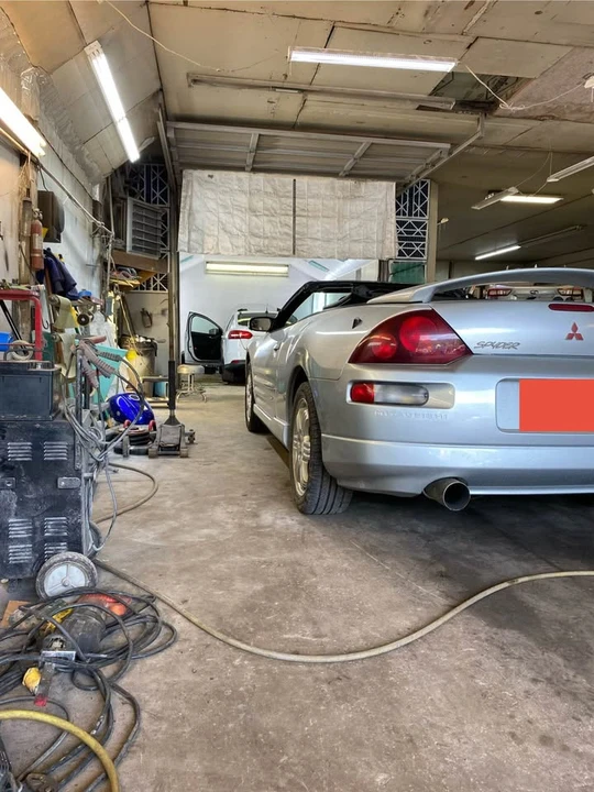 2001 Mitsubishi Eclipse 3rd Gen - Image 4 of 8
