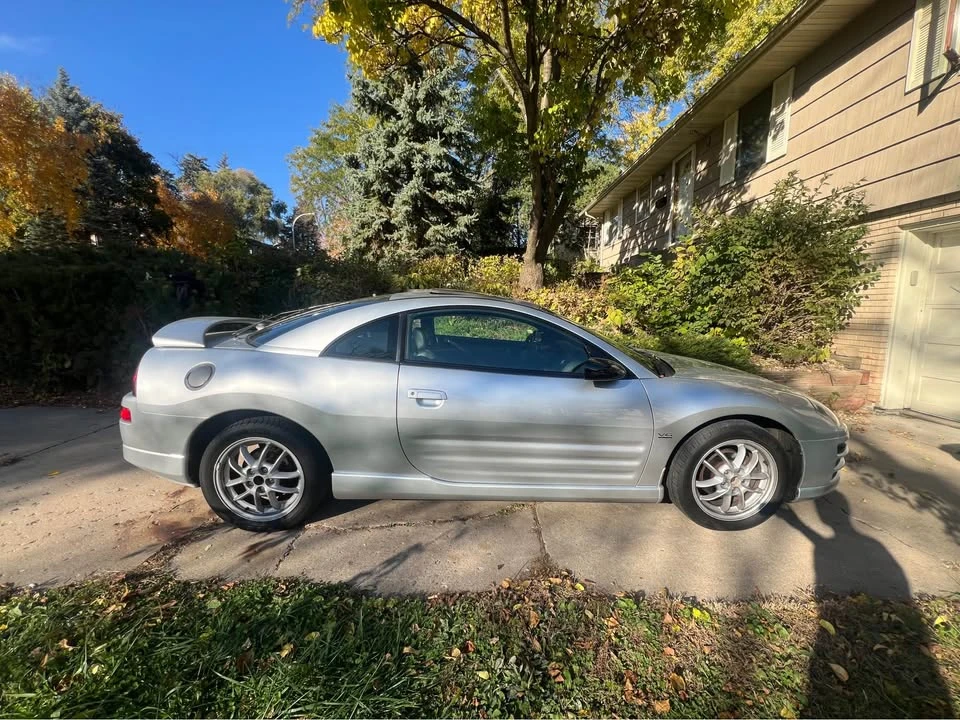 2001 Mitsubishi Eclipse 3rd Gen - Image 8 of 16