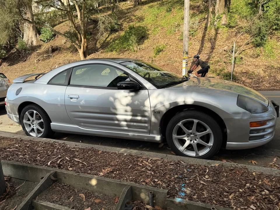 2001 Mitsubishi Eclipse 3rd Gen - Image 3 of 13