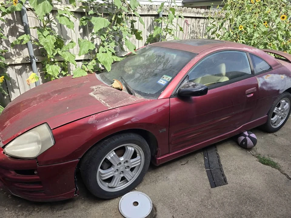 2001 Mitsubishi Eclipse 3rd Gen - Image 2 of 3