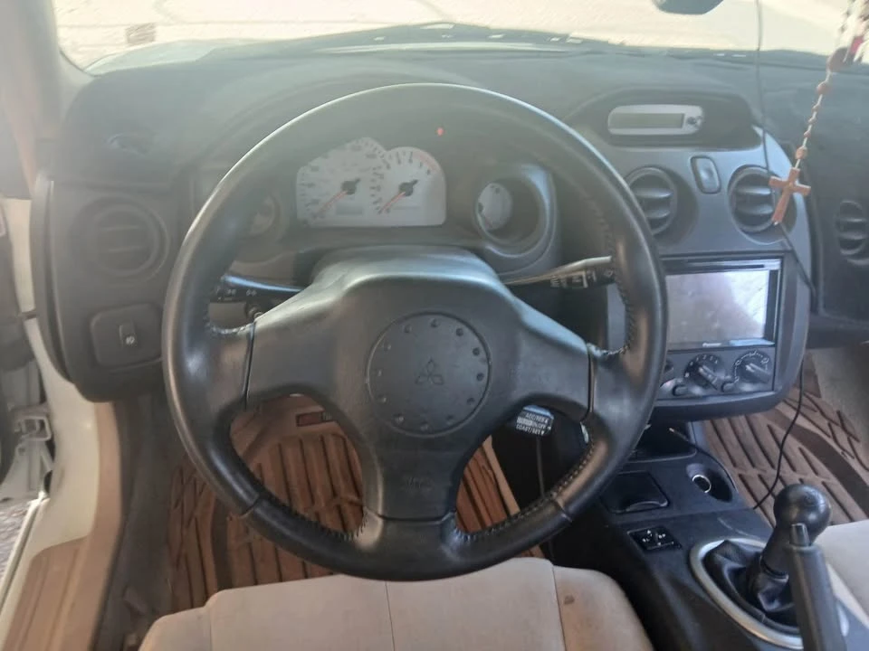 2001 Mitsubishi Eclipse 3rd Gen - Image 6 of 6