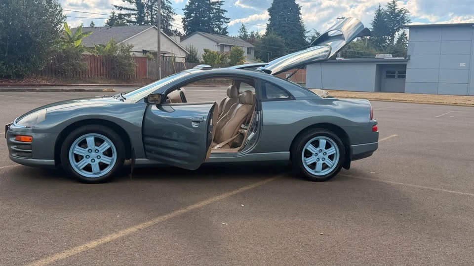 2001 Mitsubishi Eclipse 3rd Gen - Image 3 of 13