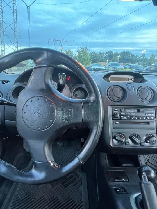 2001 Mitsubishi Eclipse 3rd Gen - Image 5 of 8