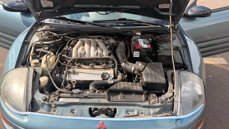 2001 Mitsubishi Eclipse 3rd Gen - Image 10 of 13