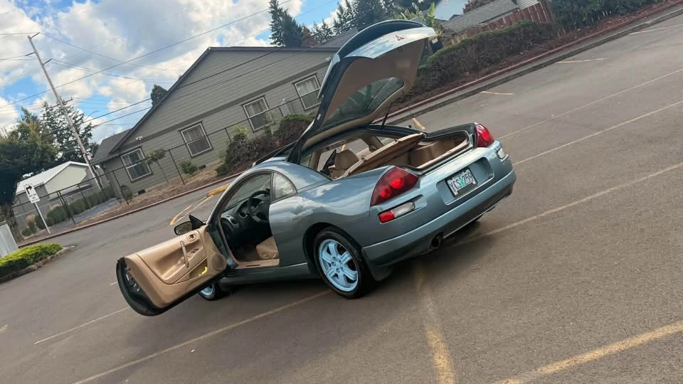 2001 Mitsubishi Eclipse 3rd Gen - Image 9 of 14