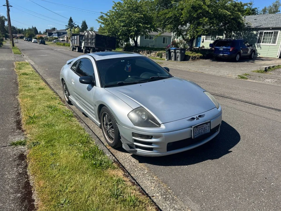 2001 Mitsubishi Eclipse 3rd Gen - Image 2 of 13