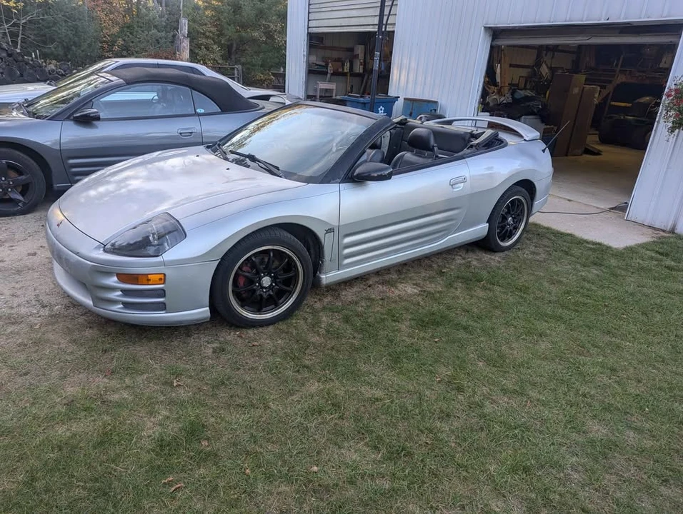 2001 Mitsubishi Eclipse 3rd Gen - Image 2 of 13