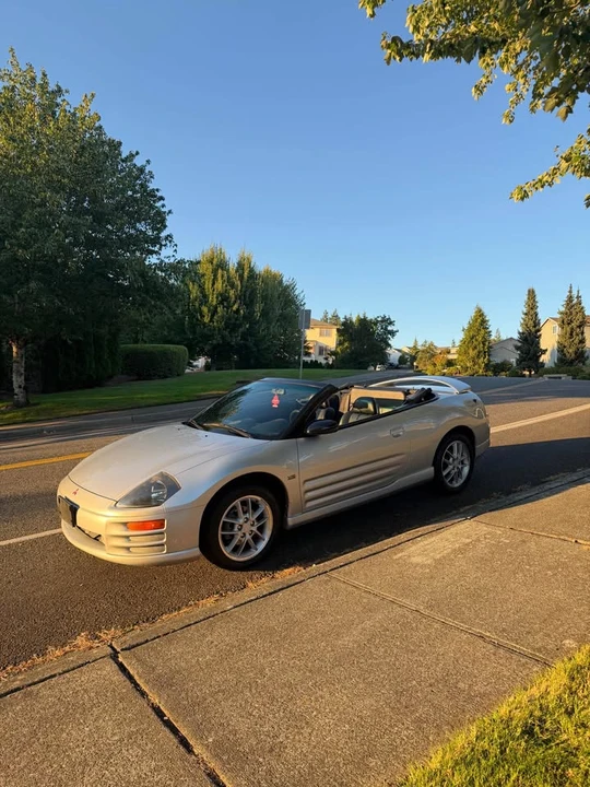 2001 Mitsubishi Eclipse 3rd Gen - Image 13 of 16
