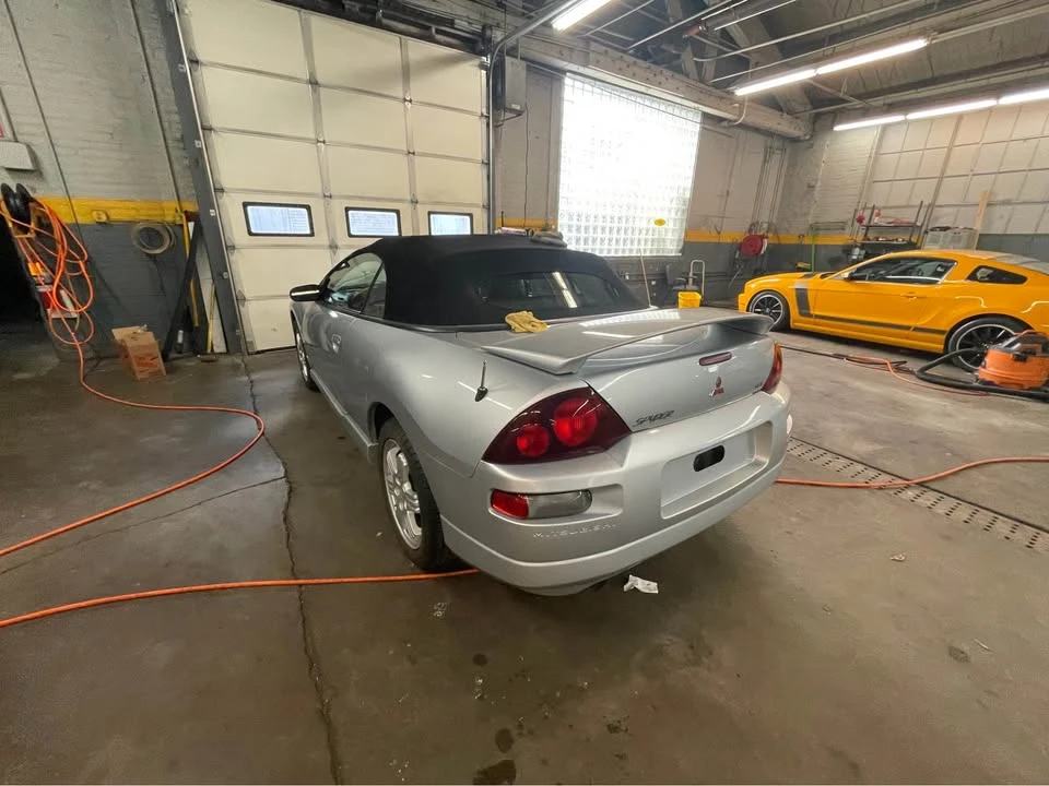2001 Mitsubishi Eclipse 3rd Gen - Image 4 of 10