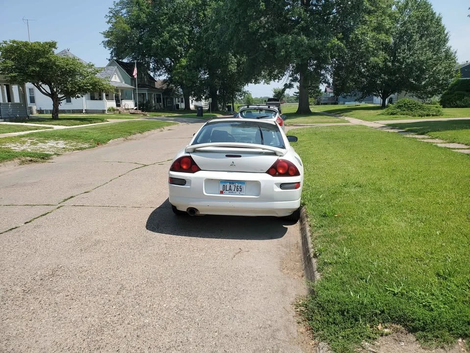 2001 Mitsubishi Eclipse 3rd Gen - Image 7 of 12