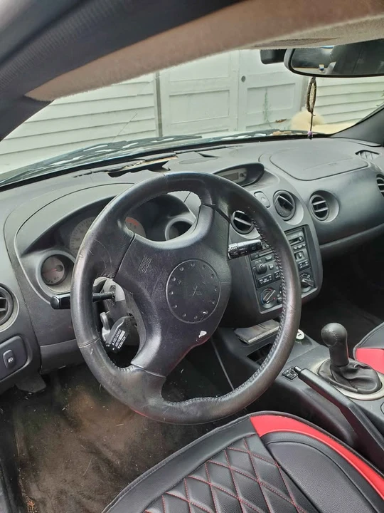2001 Mitsubishi Eclipse 3rd Gen - Image 11 of 12