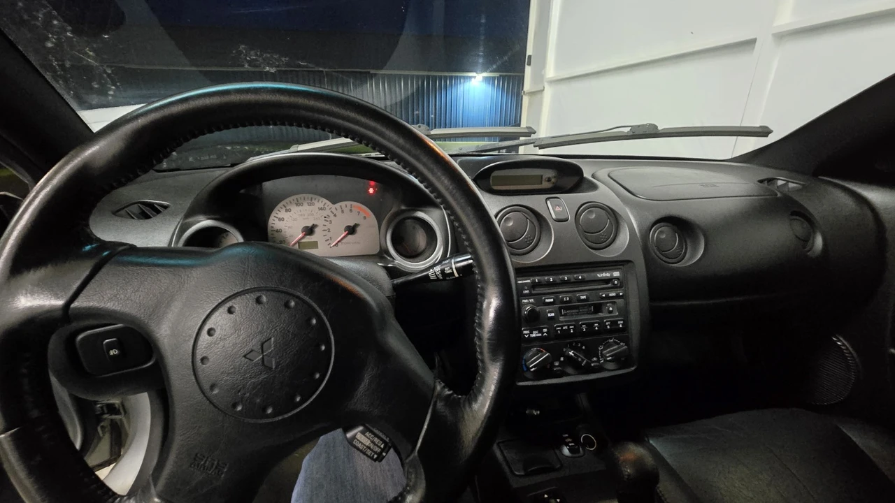 2001 Mitsubishi Eclipse 3rd Gen - Image 7 of 9