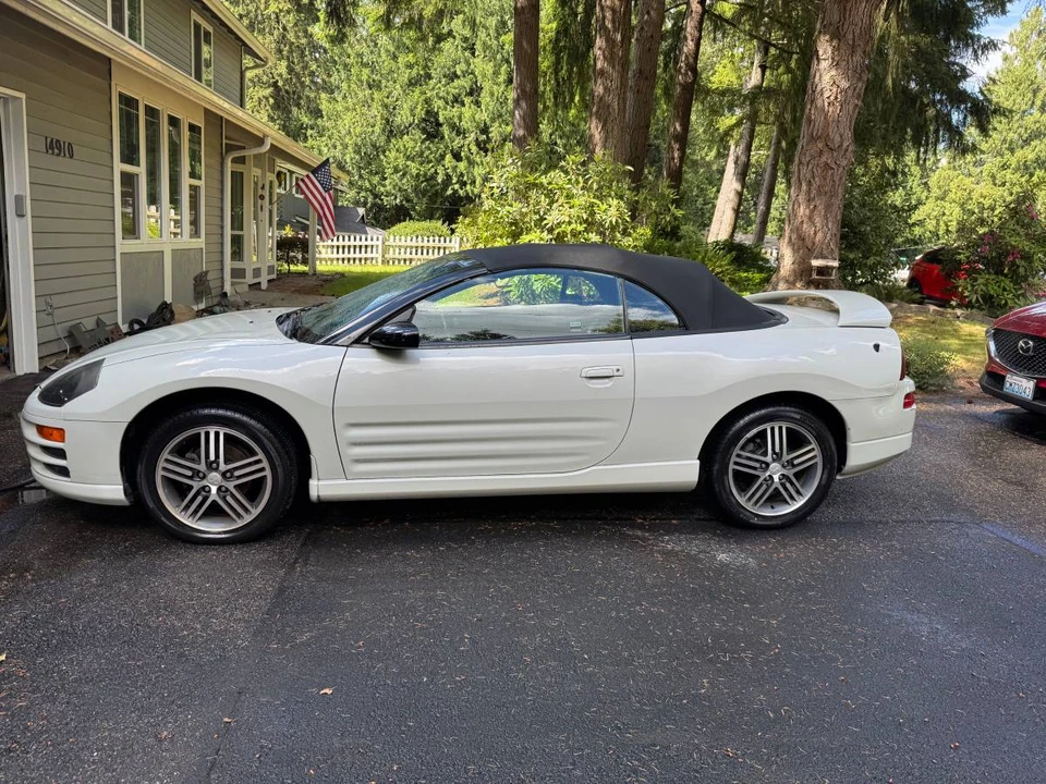 2001 Mitsubishi Eclipse 3rd Gen - Image 2 of 10