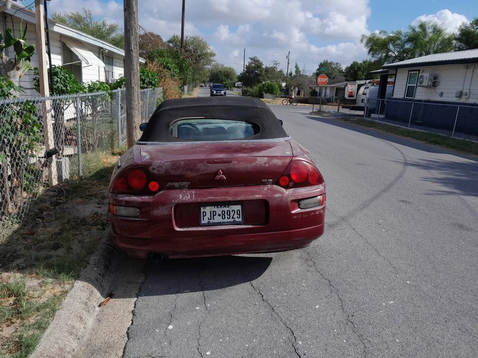 2001 Mitsubishi Eclipse 3rd Gen - Image 3 of 11
