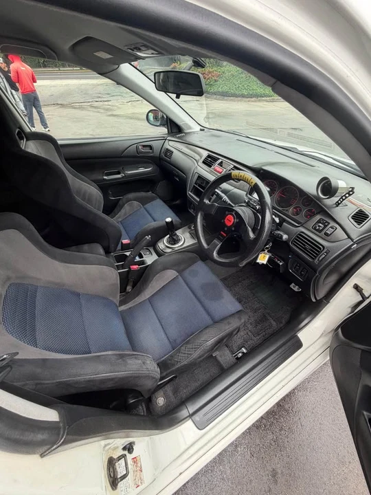 2001 Mitsubishi Lancer Evolution VII 7th Gen - Image 2 of 20