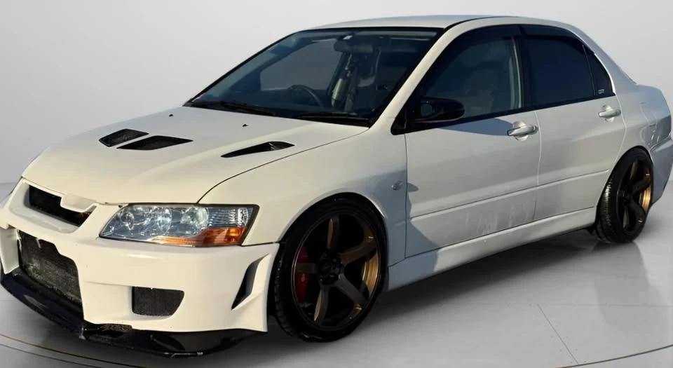 2001 Mitsubishi Lancer Evolution VI 6th Gen - Image 8 of 16