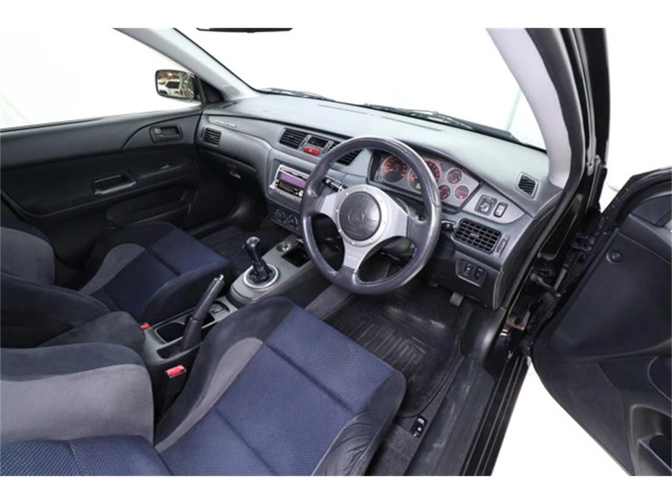 2001 Mitsubishi Lancer 7th Gen - Image 9 of 31